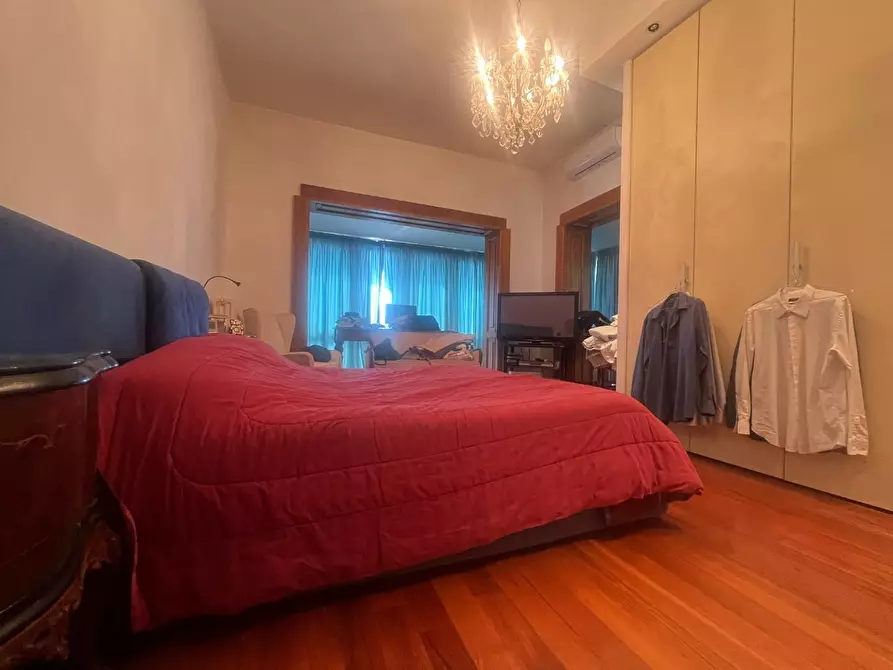 Immagine 22 di Casa bifamiliare in vendita  a Massa