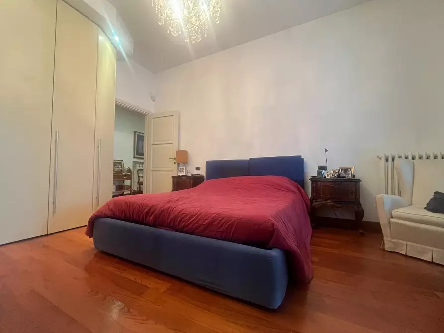 Immagine 23 di Casa bifamiliare in vendita  a Massa