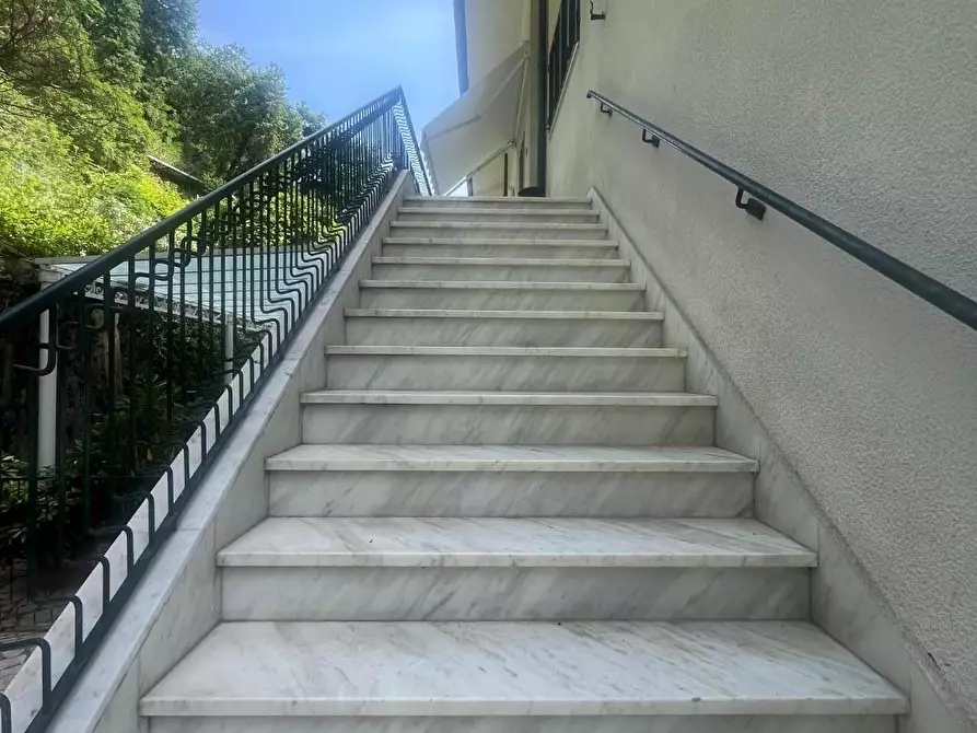 Immagine 7 di Casa bifamiliare in vendita  a Massa