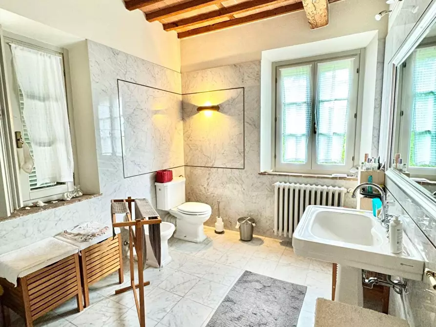 Immagine 14 di Rustico / casale in vendita  a Vecchiano