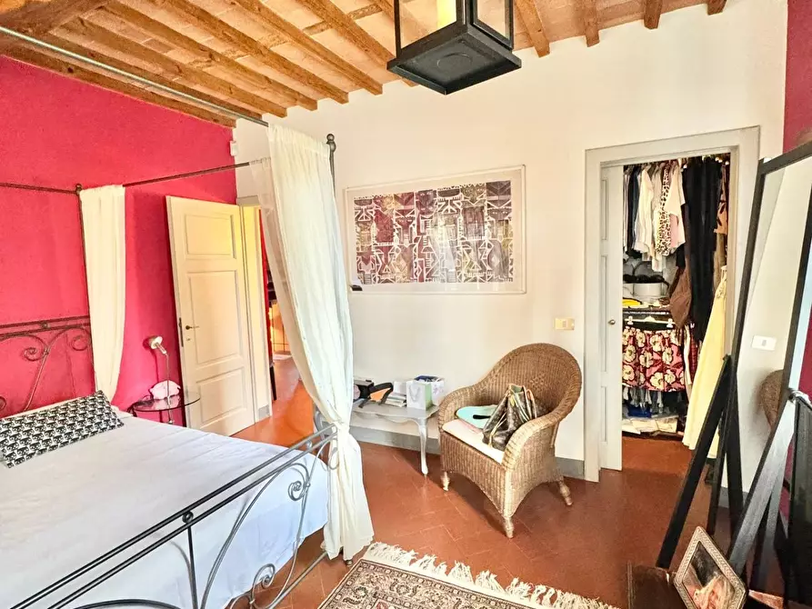 Immagine 13 di Rustico / casale in vendita  a Vecchiano