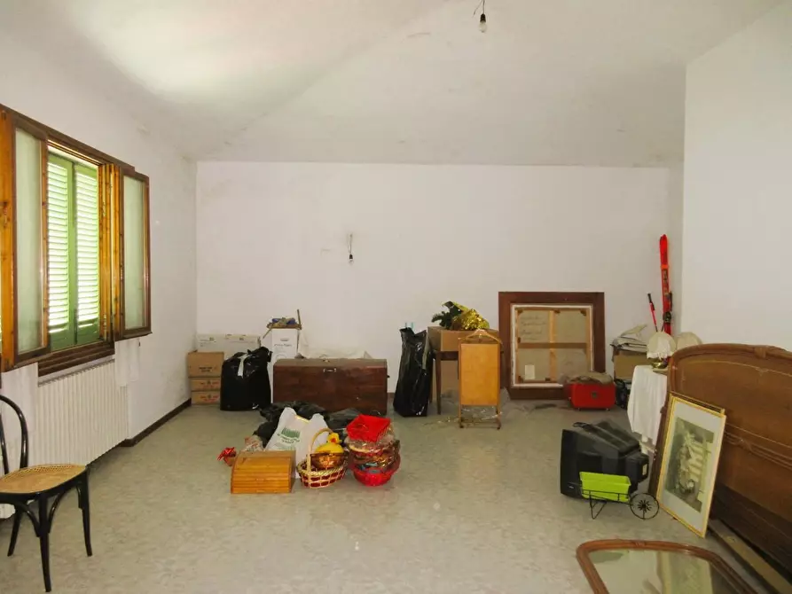 Immagine 5 di Villa in vendita  a Cerreto Guidi