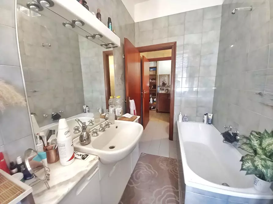 Immagine 28 di Appartamento in vendita  a Castelfiorentino