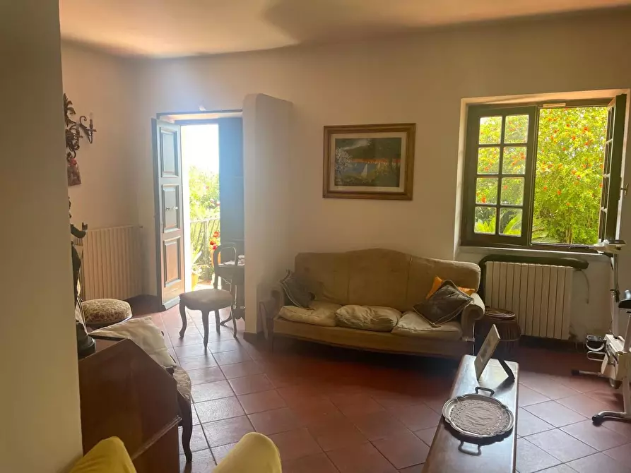 Immagine 9 di Casa bifamiliare in vendita  a Carrara