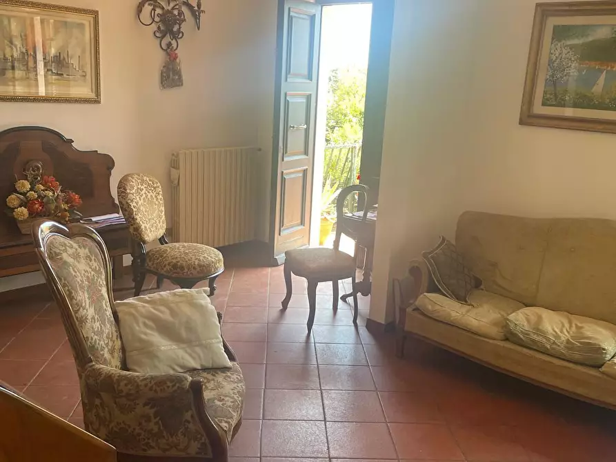 Immagine 7 di Casa bifamiliare in vendita  a Carrara