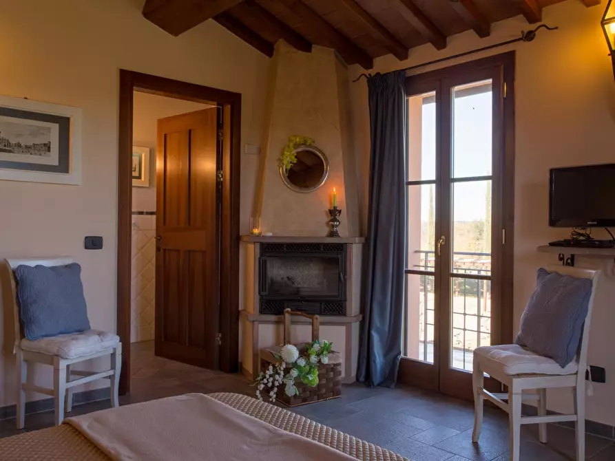 Immagine 23 di Villa in vendita  a Peccioli