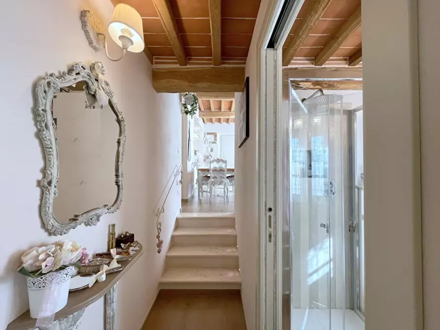 Immagine 26 di Casa indipendente in vendita  a Camaiore