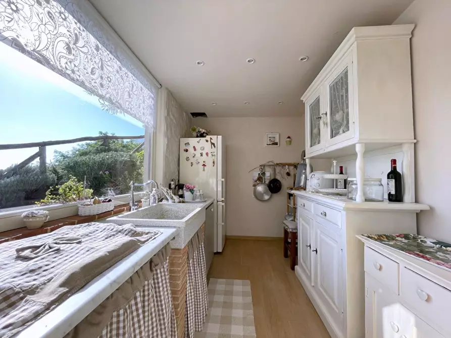 Immagine 61 di Casa indipendente in vendita  a Camaiore