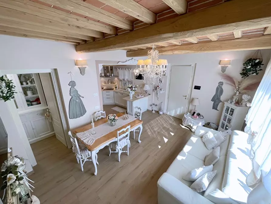 Immagine 44 di Casa indipendente in vendita  a Camaiore