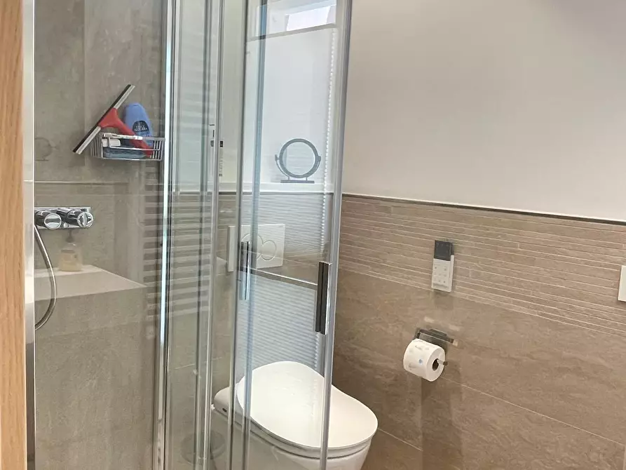 Immagine 12 di Appartamento in vendita  a Forte Dei Marmi