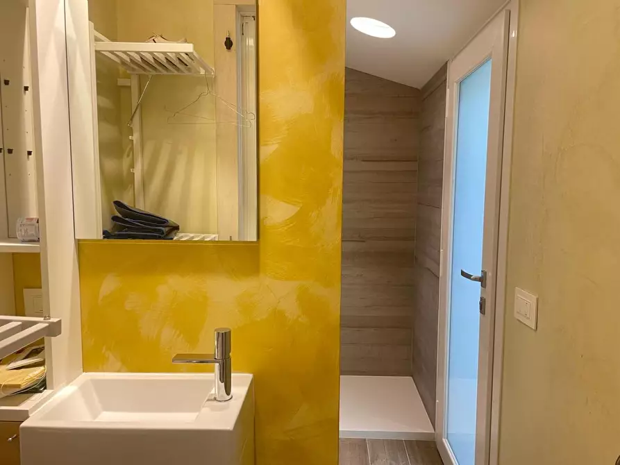 Immagine 21 di Appartamento in vendita  a Forte Dei Marmi