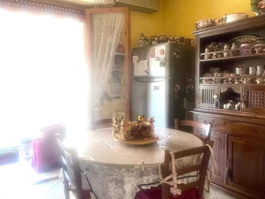 Immagine 10 di Appartamento in vendita  a Siena