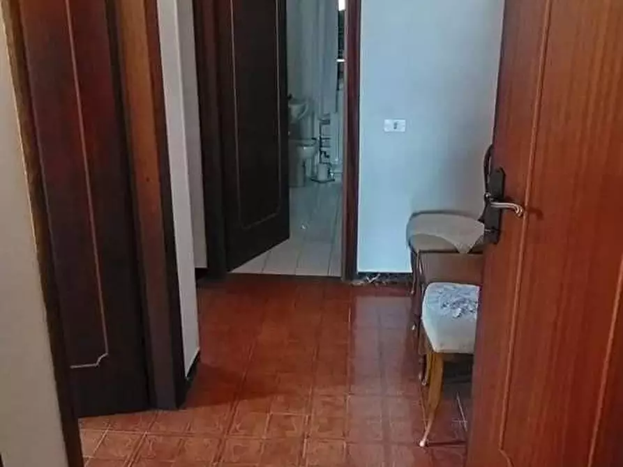 Immagine 31 di Porzione di casa in vendita  a Massa