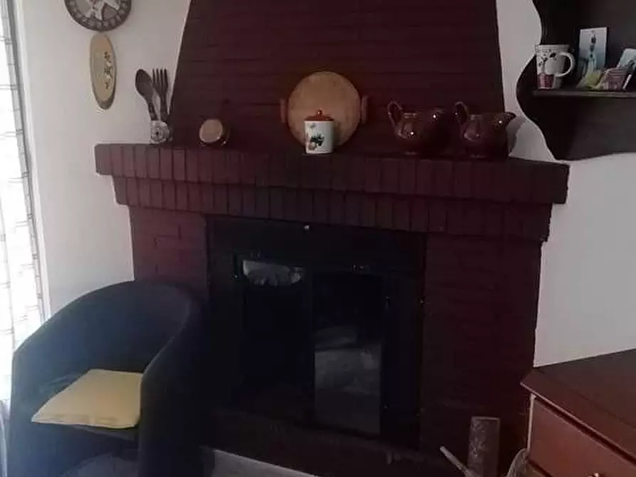 Immagine 6 di Porzione di casa in vendita  a Massa