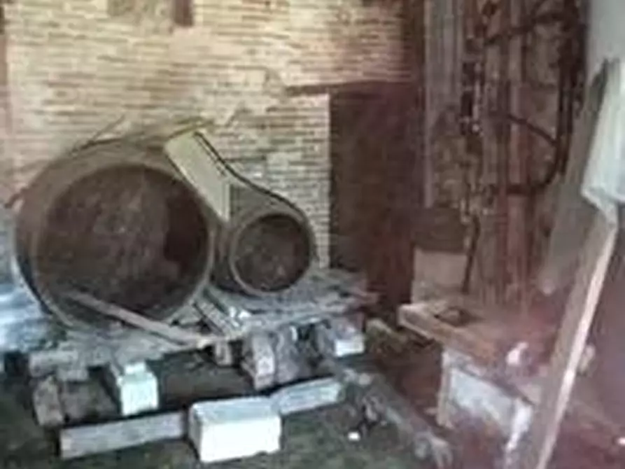 Immagine 23 di Casa colonica in vendita  a Coreglia Antelminelli