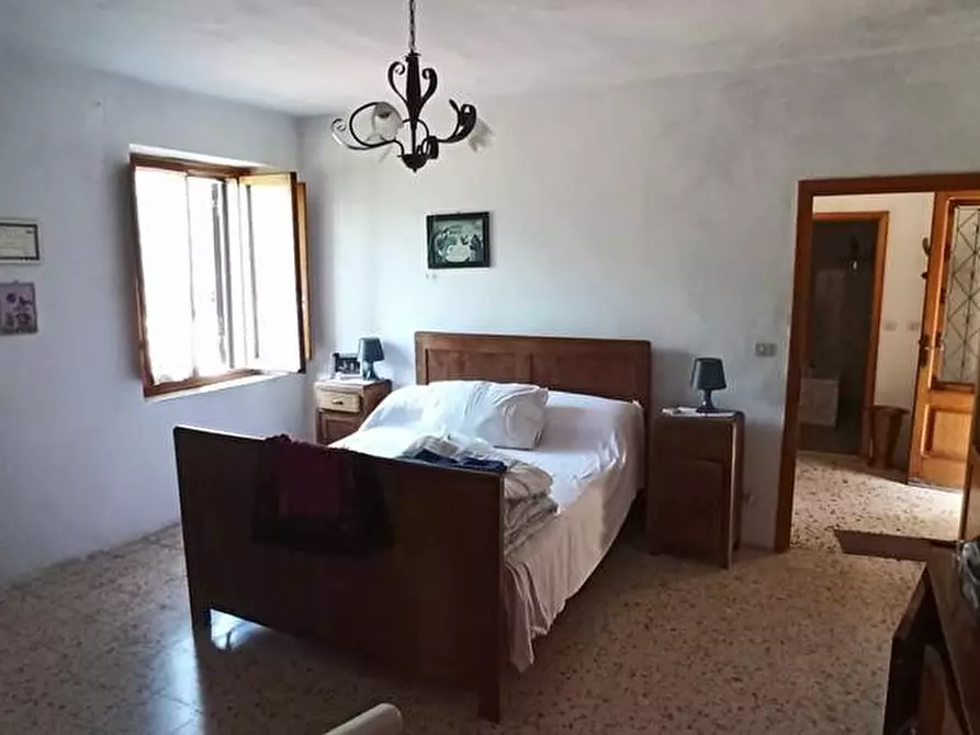 Immagine 51 di Casa colonica in vendita  a Coreglia Antelminelli