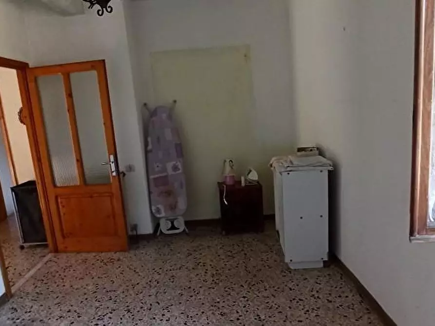 Immagine 47 di Casa colonica in vendita  a Coreglia Antelminelli
