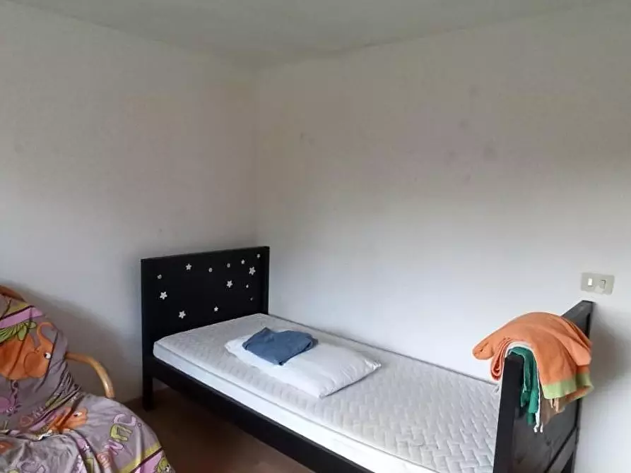 Immagine 37 di Terratetto in vendita  a Camaiore