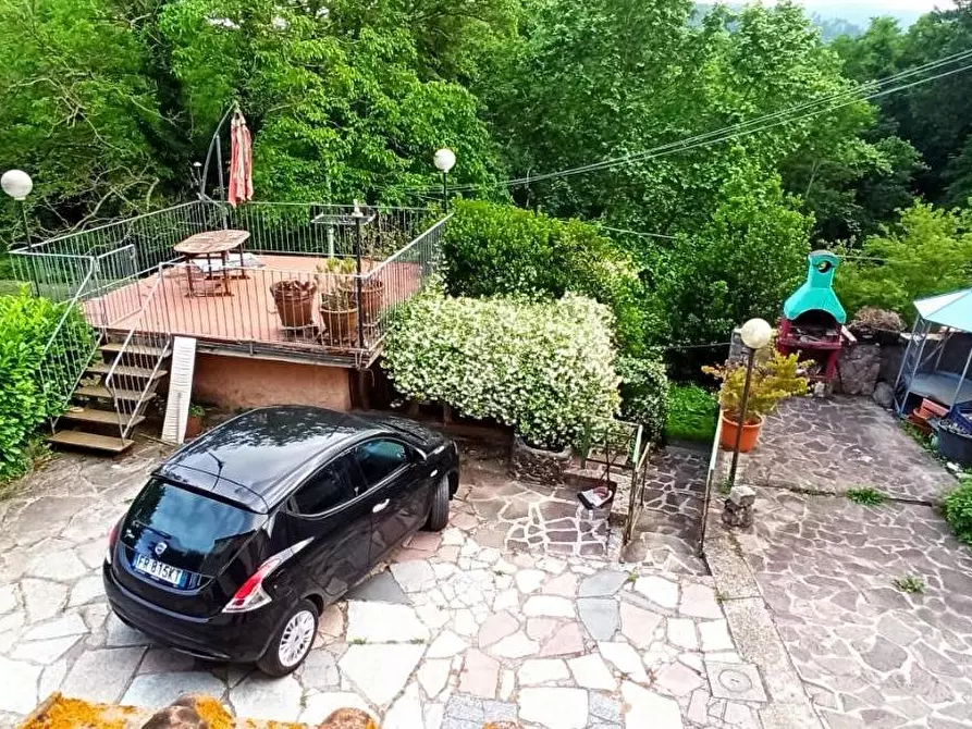 Immagine 32 di Terratetto in vendita  a Camaiore