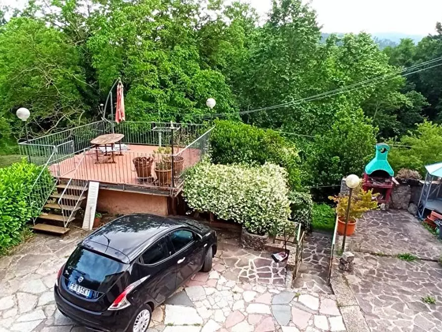 Immagine 31 di Terratetto in vendita  a Camaiore