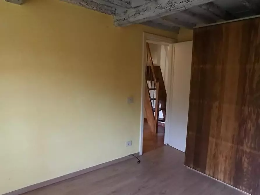 Immagine 40 di Terratetto in vendita  a Camaiore