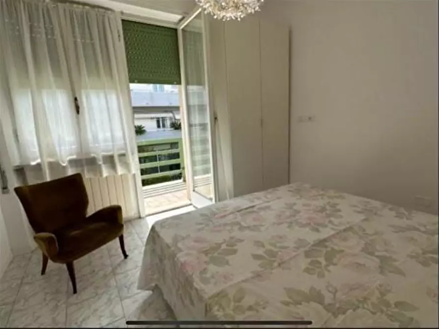 Immagine 6 di Appartamento in vendita  a Massa