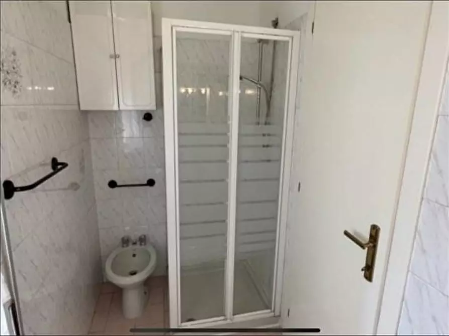 Immagine 8 di Appartamento in vendita  a Massa