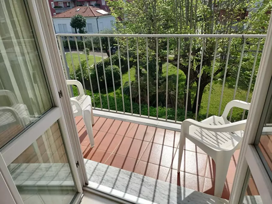 Immagine 9 di Appartamento in vendita  a Massa