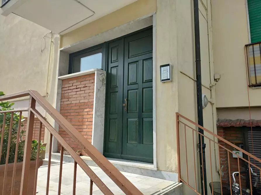 Immagine 15 di Appartamento in vendita  a Massa