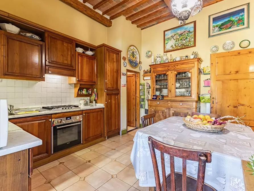 Immagine 6 di Appartamento in vendita  a Vicopisano