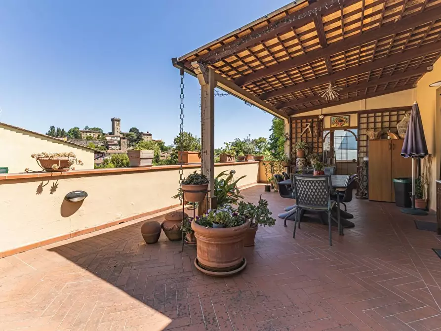 Immagine 21 di Appartamento in vendita  a Vicopisano