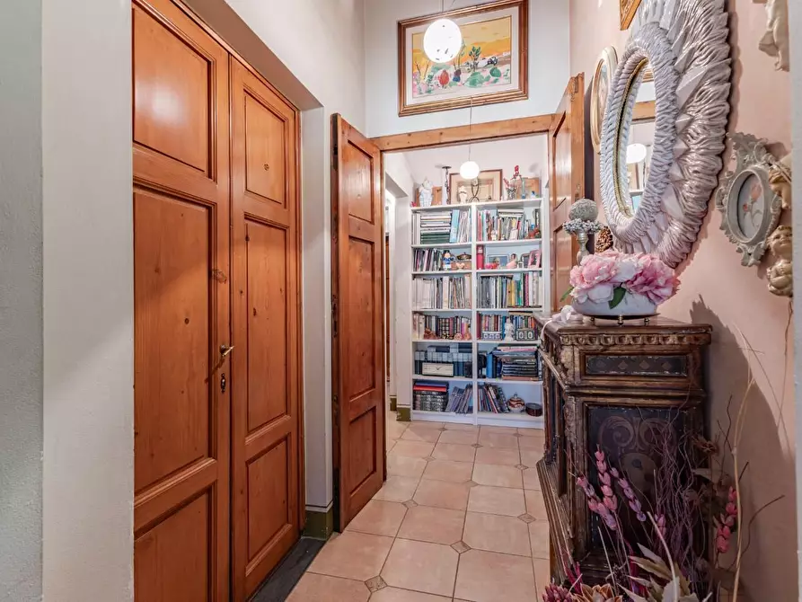 Immagine 12 di Appartamento in vendita  a Vicopisano