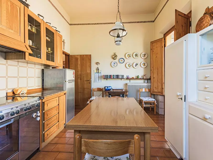 Immagine 11 di Appartamento in vendita  a Vicopisano