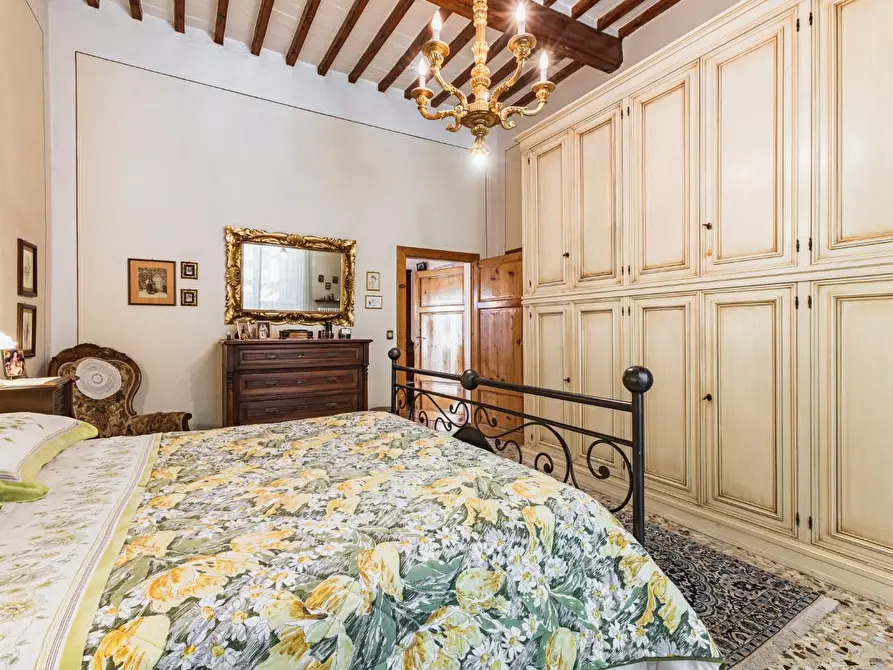 Immagine 17 di Appartamento in vendita  a Vicopisano