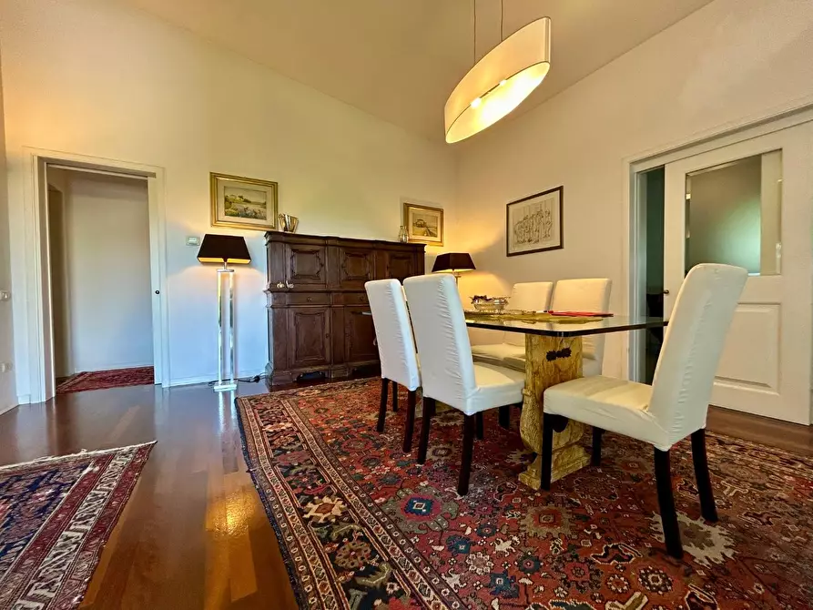 Immagine 8 di Villa in vendita  a Montelupo Fiorentino