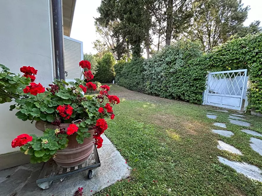 Immagine 51 di Villa in vendita  a Montelupo Fiorentino