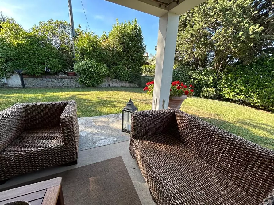 Immagine 40 di Villa in vendita  a Montelupo Fiorentino