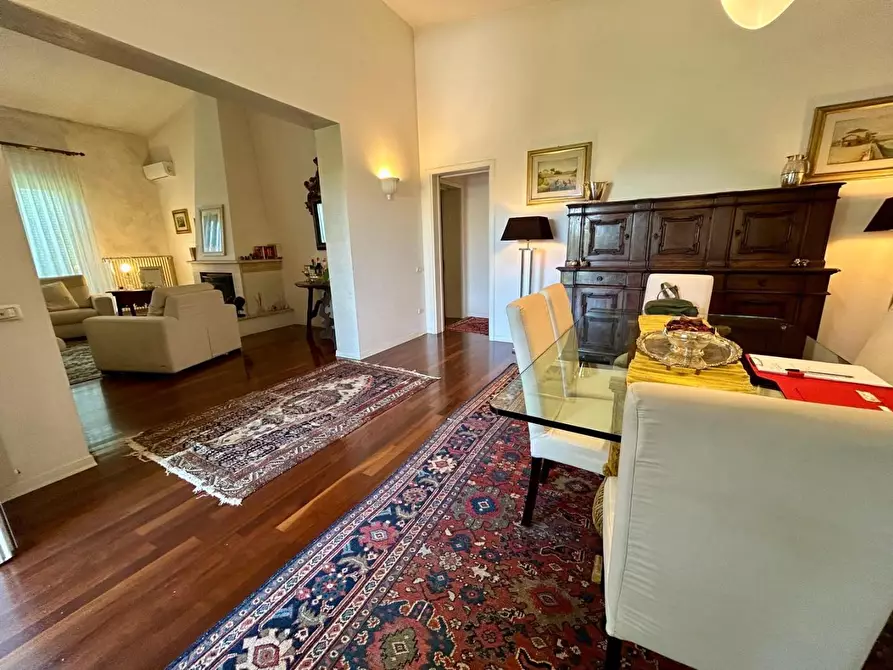 Immagine 50 di Villa in vendita  a Montelupo Fiorentino