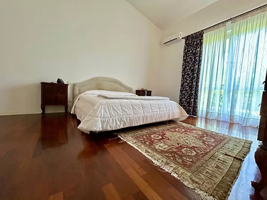 Immagine 48 di Villa in vendita  a Montelupo Fiorentino