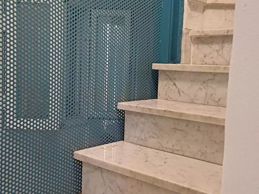 Immagine 7 di Casa indipendente in vendita  a Carrara