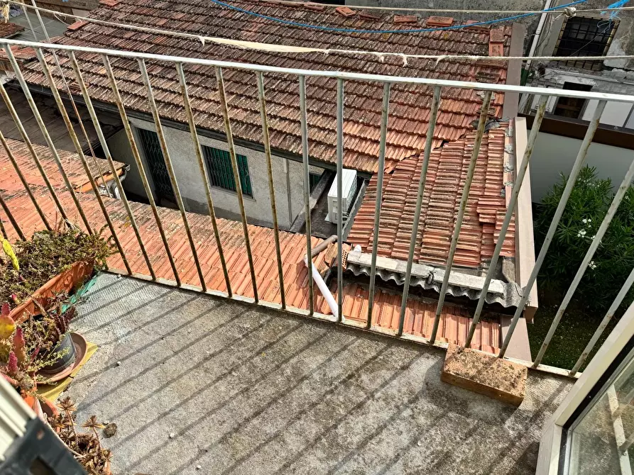 Immagine 7 di Appartamento in vendita  a Viareggio