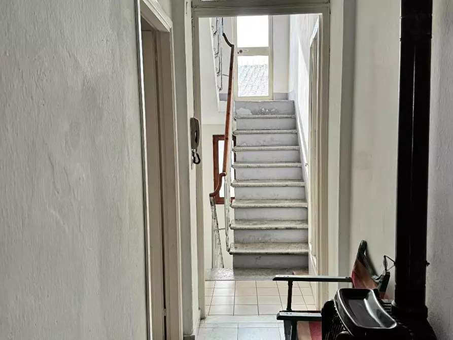 Immagine 13 di Appartamento in vendita  a Viareggio