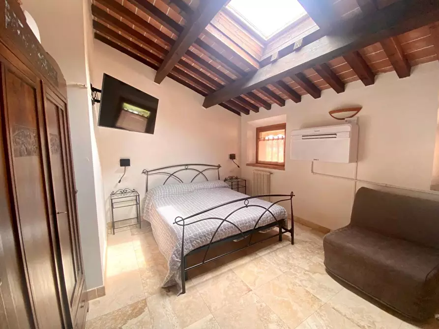 Immagine 11 di Appartamento in vendita  a San Vincenzo