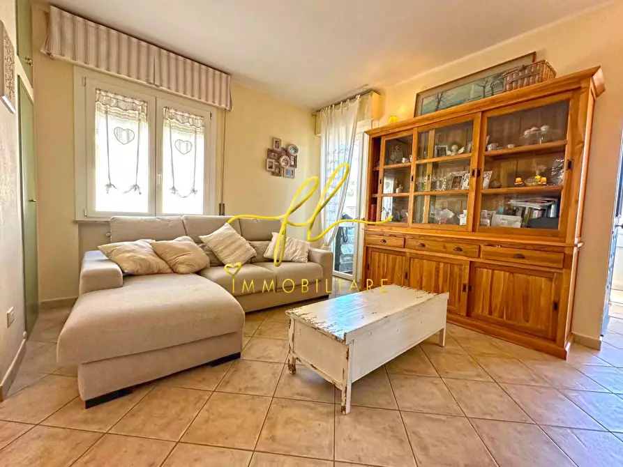 Immagine 7 di Appartamento in vendita  a Rosignano Marittimo