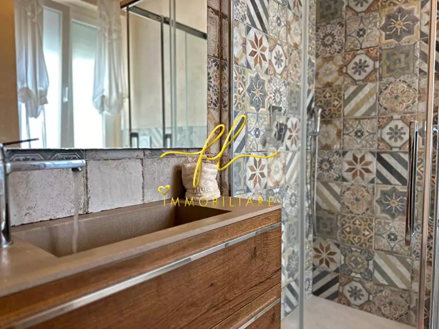 Immagine 29 di Appartamento in vendita  a Rosignano Marittimo