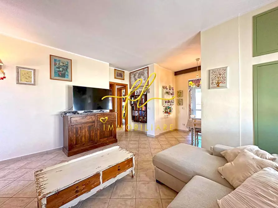 Immagine 9 di Appartamento in vendita  a Rosignano Marittimo