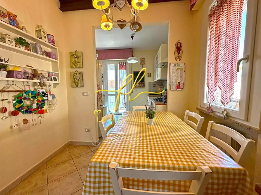 Immagine 20 di Appartamento in vendita  a Rosignano Marittimo