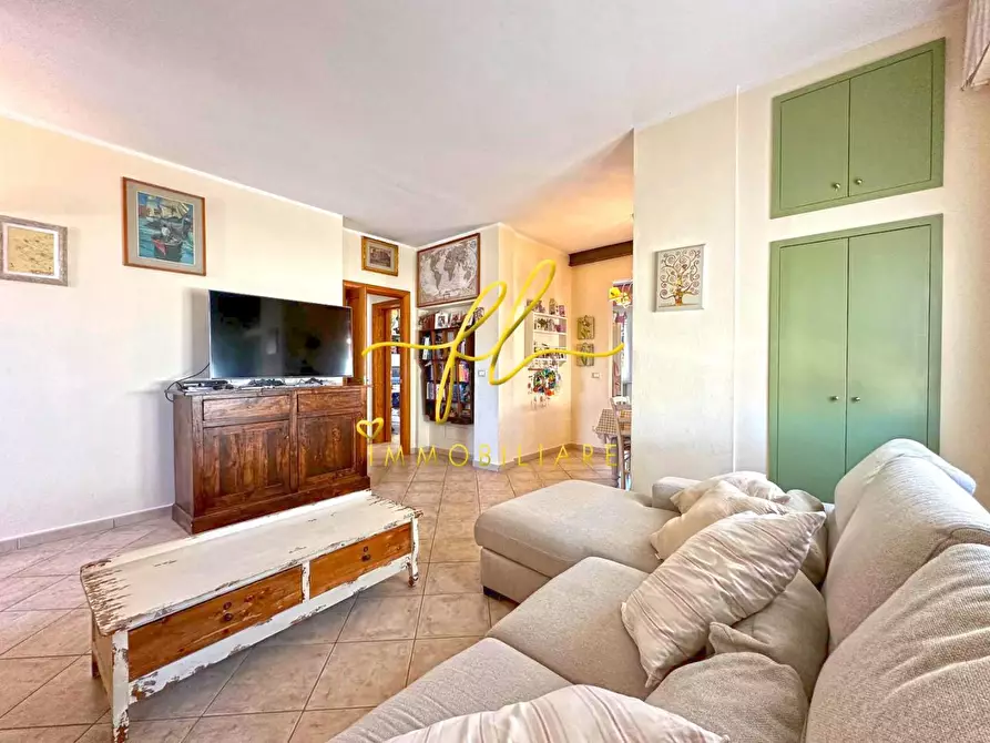 Immagine 10 di Appartamento in vendita  a Rosignano Marittimo