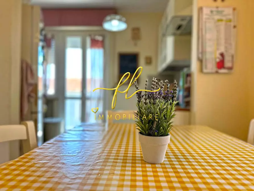 Immagine 13 di Appartamento in vendita  a Rosignano Marittimo