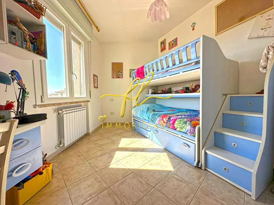 Immagine 26 di Appartamento in vendita  a Rosignano Marittimo